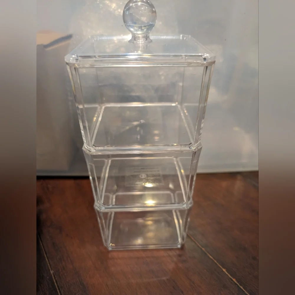 Avon Clear Stackable Storage Containers